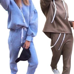 Conjunto de dos piezas con logotipo personalizado, traje de chándal para mujer - Product Image 6