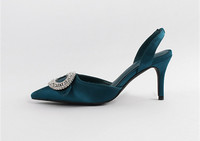 Escarpins à talons hauts en satin pour femmes, pointure 33-42, à bout pointu, avec boucle ovale en strass, pour mariage et soirée