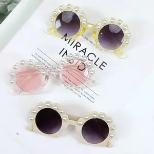 Gafas de sol con perlas de concha de dibujos animados para niñas, protección solar para exteriores, gafas Vintage para niños, gafas de sol UV400 (MG023)