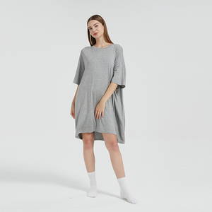 T-shirt per dormire personalizzata con Logo personalizzato per il raffreddamento estivo <span class=keywords><strong>in</strong></span> <span class=keywords><strong>pile</strong></span> di bambù camicia da notte <span class=keywords><strong>pigiama</strong></span> da <span class=keywords><strong>donna</strong></span> - Product Image 4