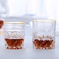 Design classique Premium verrerie gobelet pour whisky vin pour Martini verres polyvalent verre métal plastique utilisation idéal comme cadeau