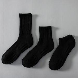 Printemps et été court cheville épais coton Sports Crew blanc couleurs unies rembourré basket-ball course Tennis Gym chaussettes <span class=keywords><strong>pas</strong></span> <span class=keywords><strong>cher</strong></span> - Product Image 3