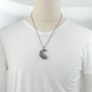 Yunnique – collier avec pendentif crâne de lune en acier inoxydable pour hommes, bijoux à la mode, chaîne de 60cm, couleur argent - Product Image 4