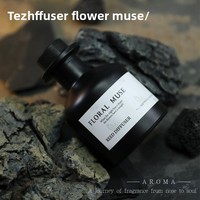 Diffuseur d'huiles essentielles en rotin sans flamme 100ml – Ornement d'aromathérapie haut de gamme pour hôtel – Flacon de parfum de luxe pour une ambiance fraîche et florale