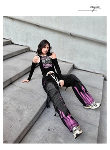 OUDINA Pantalones <span class=keywords><strong>Cargo</strong></span> de Mezclilla para <span class=keywords><strong>Mujer</strong></span>, Estilo Urbano Americano, Holgados, con Bloques de Color, Graffiti y Múltiples Bolsillos - Product Image 3