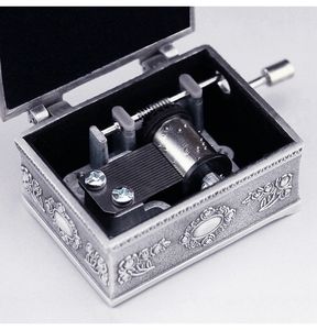Elf Princess Rose Flower Caja <span class=keywords><strong>de</strong></span> música con manivela Mini caja <span class=keywords><strong>de</strong></span> música <span class=keywords><strong>de</strong></span> metal <span class=keywords><strong>Castillo</strong></span> en el cielo Recuerdo creativo - Product Image 6