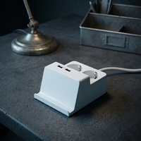 Chargeur USB multifonctionnel de haute qualité à 2 ports 16A avec support de téléphone et rallonge à 2 prises pour UE/US/Chine