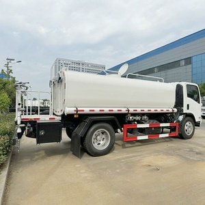 Camión Cisterna de Agua de 8cbm de la Marca Japonesa ISUZU, Camión Cisterna de Agua de 2000 Galones en Venta - Product Image 6