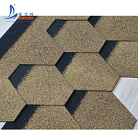 Matériaux de construction résidentielle, tuiles de toit en mosaïque, bardeaux de toiture en asphalte flexible pour formes de toits complexes