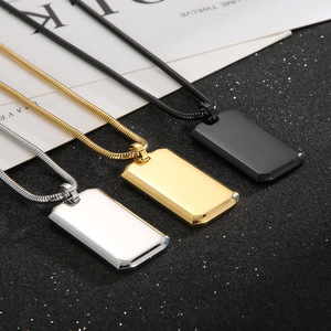 Edelstahl Geometrischer Hundemarken-Anhänger Halskette 18K Vergoldete Schlangenkette Gravierbarer Militär-ID-Anhänger Hip-Hop Herrenschmuck - Product Image 1