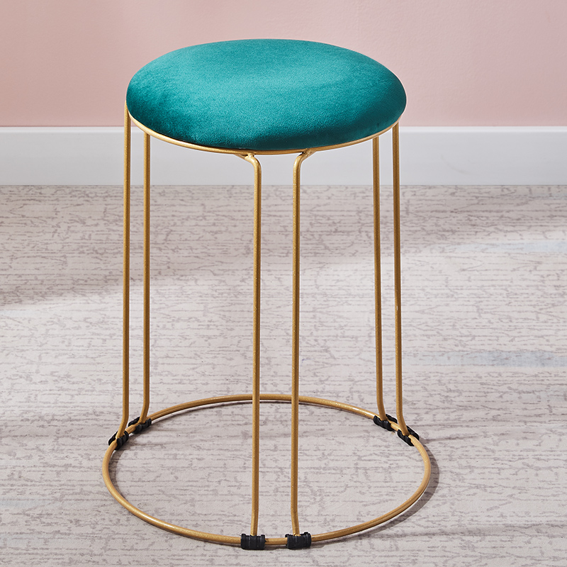 6 pieds-velours-options de couleur