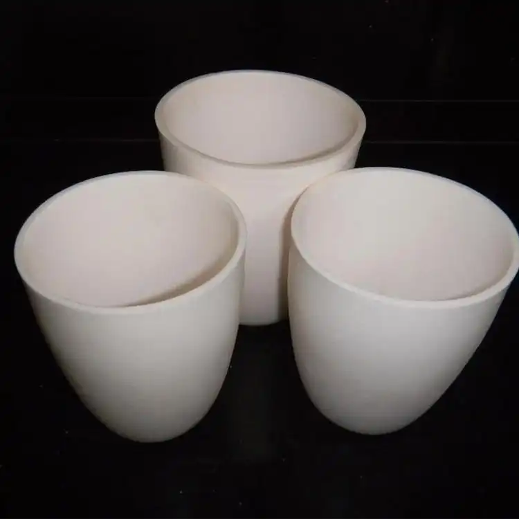 Hochreiner zylindrischer 95 Al2o3 Keramik korund Aluminium oxid tiegel für das Metalls chmelzen im Labor
