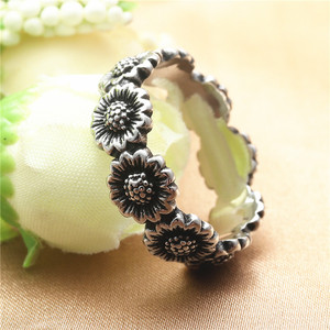yunnique Flower <b>Ring</b> Tibetan Silver Women's Retro Style Gift Jewelry - Product Image 2