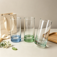Verre à boire cylindrique minimaliste nordique avec fond coloré, verre transparent haut de gamme pour boissons froides, limonade glacée