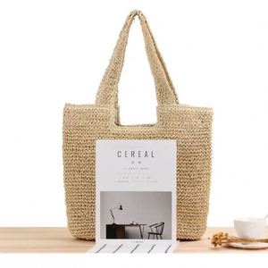 Bolso de mano grande de rafia tejida con cierre abierto para mujer, ideal para la playa y vacaciones, hecho de paja suave. - Product Image 4