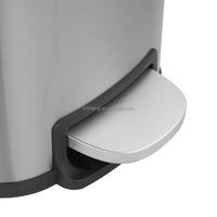 Poubelle à pédale en acier inoxydable 8L pour la maison, la cuisine et l'hôtel.