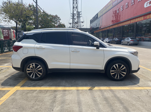 2019 TRUMPCHI GS4 Plug-In Hybrid 1.5L Vehículo automático Coche familiar Coche usado de segunda mano a la venta - Product Image 2