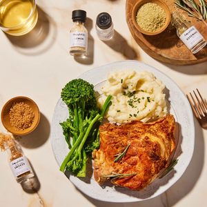 Coffret Cadeau <span class=keywords><strong>de</strong></span> Sels d'Assaisonnement Gourmands et Artisanaux - 10 Bouteilles en Verre - Saveurs Variées : Sel Rose Fumé à la <span class=keywords><strong>Truffe</strong></span>, <span class=keywords><strong>Poudre</strong></span> <span class=keywords><strong>de</strong></span> Sel Rose - Product Image 3
