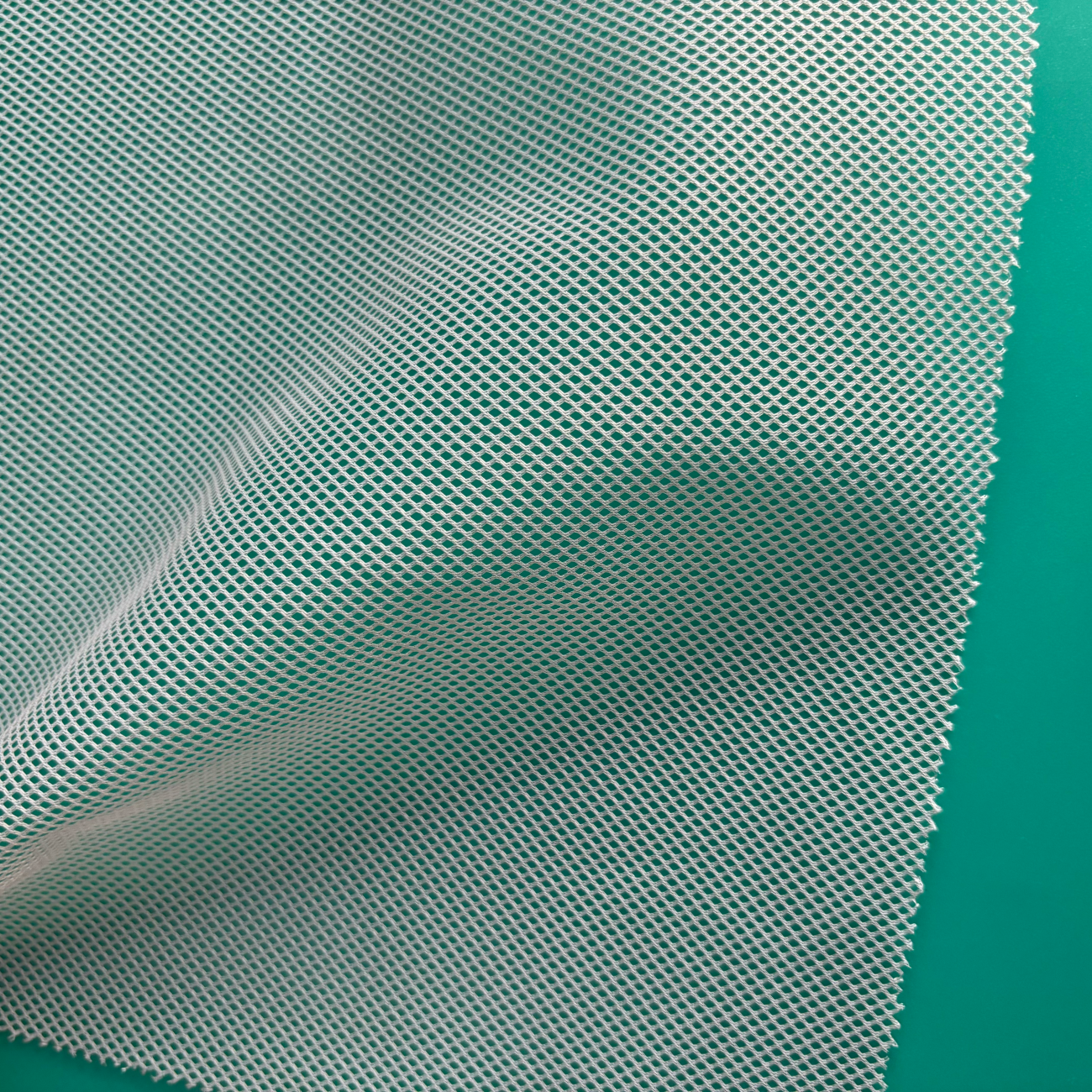 Lightweight Warp Knitted 100% Polyester Diamond Mesh Fabric Breathable Sportswear Garment Lining Towel Tent Handbags Luggage
