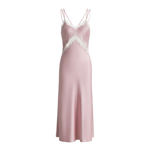 Camisón de satén SUHE para mujer, color raíz de loto, sin mangas, con cuello en V profundo y detalles de encaje, ropa de dormir para el hogar, hotel o área de baño. - Product Image 5
