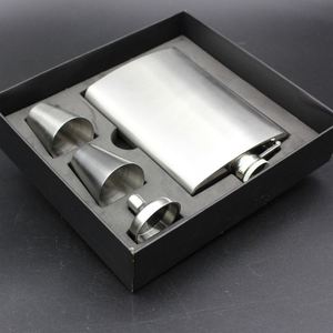Juego de Regalo de Petaca de Metal Negra Personalizada de 8 Onzas, Colores Personalizados, Directo de Fábrica - Product Image 1