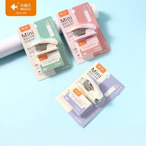 Ensemble de mini agrafeuses manuelles de haute qualité <span class=keywords><strong>Agrafe</strong></span> en métal Papeterie pour l'école, le bureau <span class=keywords><strong>ou</strong></span> la maison - Product Image 1