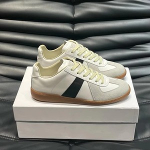 Chaussures décontractées de style urbain pour hommes et femmes, de haute qualité, conçues par des designers, confortables, respirantes, en cuir véritable, essentielles pour les fashionistas - Product Image 4