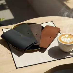 Carpeta de Cuero Genuino para Facturas y Tarjetas, con Ranuras para Restaurantes y Cafeterías, Moderna Carpeta para Comandas, Hecha a Mano - Product Image 3