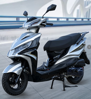Scooter à essence 125cc 4 temps, mini-motocyclette de livraison avec une vitesse supérieure à 80 km/h et des pneus 3.50-10, capacité du réservoir de carburant 6,5 L