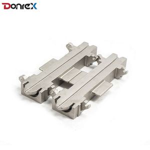 Composants moulés sur mesure OEM pour pièces d'équipements lourds - Product Image 2