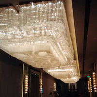 Lustre LED à télécommande à haut rendement lumineux Club-house Hôtel Luminaires suspendus en cristal personnalisés de grande taille