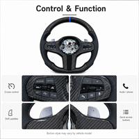 Volant en fibre de carbone et cuir avec boutons multifonctions, palettes de changement de vitesse, design sportif et luxueux, affichage LED, directement de l'usine