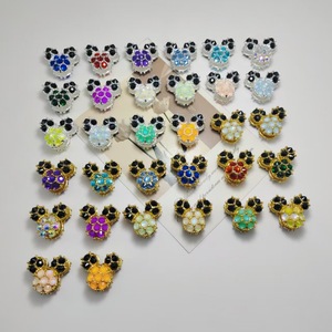 Accesorio de joyería DIY de aleación con diamantes de imitación con cabeza de Mickey Mouse para hacer bolígrafos, collares y manualidades (12+ años) - Product Image 1
