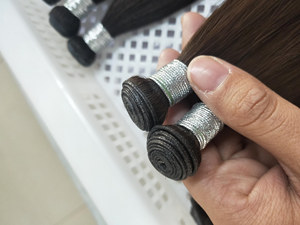 Extensiones de Cabello Humano 100% de Color Sólido o Mixto, Finas y Suaves, se Pueden Cortar, Genius Weft, al Mejor Precio - Product Image 6