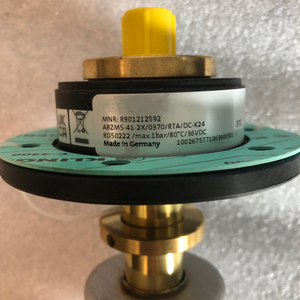 Sensor de Nivel y Temperatura Rex&roth R901212592 ABZMS-41-2X/0370/RTA/DC-K24, Nuevo Sensor de Nivel de Aceite - Product Image 1
