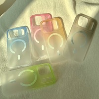 Coque de téléphone magnétique ultra-fine en PC effet dégradé givré pour iPhone 18 17 16 15 14 13 Pro Max, protection mate douce pour la peau