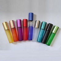 Bestseller 6ml 10ml Farbige Mattglas-Flasche mit Stahl-Glasroller und Gebürsteter Aluminiumkappe