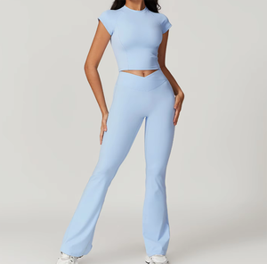 Set <span class=keywords><strong>Fitness</strong></span> <span class=keywords><strong>Fitness</strong></span> da palestra morbidi personalizzati Leggings a forma di taglio nudo Activewear allenamento Yoga set tascabile donna più abbigliamento da palestra - Product Image 6