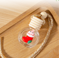 10ml vente en gros de haute qualité vide voiture parfum huile essentielle bouteille en verre Mini noël suspendu voiture diffuseur désodorisant