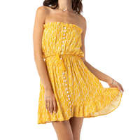 Vente en gros de vêtements de plage pour femmes, style de robe hawaïenne chinoise