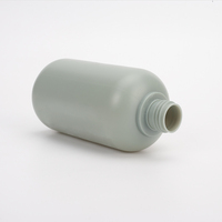 Muestra gratis Color Personalización 300ML 10oz Esmerilado Flip Cap Plástico Champú Squeeze Botella Loción corporal Botella al por mayor