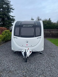 Vente en gros de caravanes de luxe personnalisées OTR, camping, tout-terrain, remorques de voyage, normes autrichiennes, entièrement meublées, à vendre à prix réduit - Product Image 2