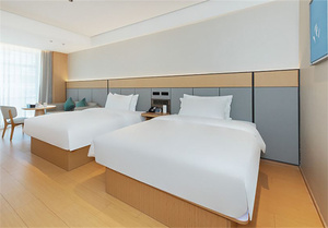 Directo de fábrica, precio barato, personalizado, individual, tamaño King y Queen, marco de cama de hotel de madera y juego de colchón con mesita de noche y cabecero - Product Image 2