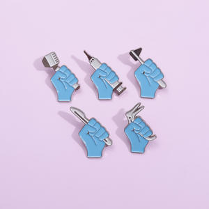 5 stil toptan stok tıbbi broş Metal el sanatları Pin şırınga tıbbi aksesuarlar yumuşak emaye broş - Product Image 2