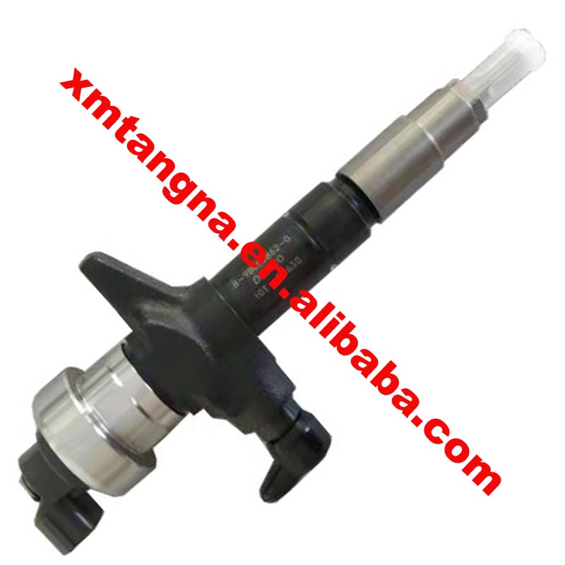 Isuzu Dmax Fuel Injector 8-98055862-0 for Denso Compatibility