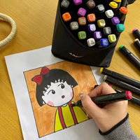 80 couleurs de marqueurs d'art permanents à base d'alcool avec double pointe, pointe biseautée de 6-7 mm, matériau PET pour le dessin et l'esquisse pour adultes