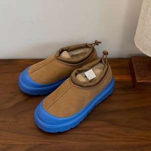 Bottes d'hiver en cuir véritable, chaudes, confortables, avec dessus souple en laine, coton, peau de mouton, velours PU, denim, toile et caoutchouc pour l'automne - Product Image 2