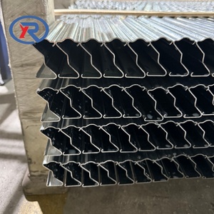 <span class=keywords><strong>Postes</strong></span> de Cerca Galvanizados para Granja de 1.5m-2.8m, <span class=keywords><strong>Postes</strong></span> con Perfil en Z en Venta - Product Image 1