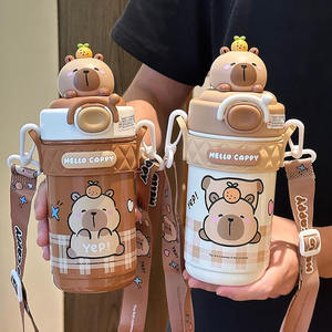 Bouteille d'eau isotherme pour enfants Hello Cappy en acier inoxydable 316 avec paille et motif ours, idéale pour l'école et compatible avec les sacs à dos - Product Image 2