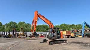 Excavatrice Hitachi d'occasion bon marché ZX135 Petite pelle ZX135 japonaise d'origine à vendre Excavatrice Prix Hitachi 135 - Product Image 6